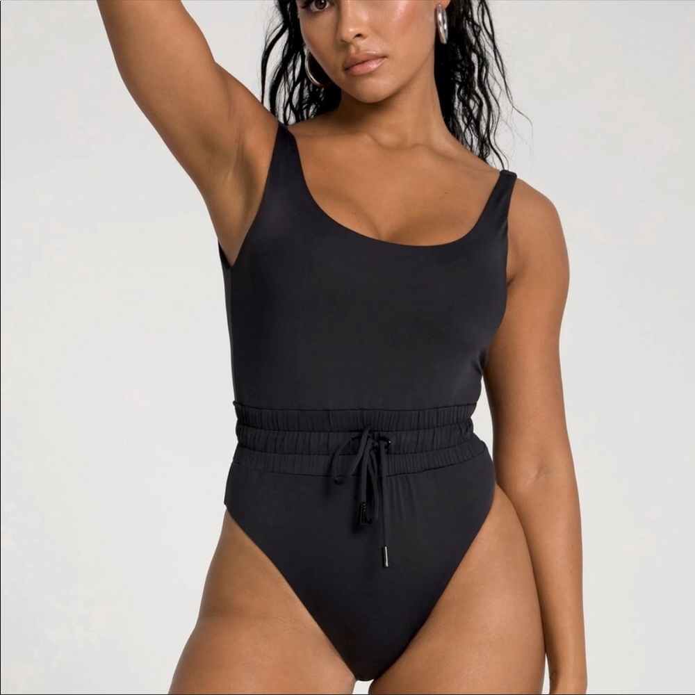 Good American Black Scoop One-Piece Swimsuit